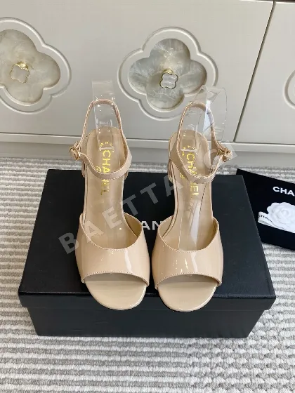 샤넬 진주 장식 힐 샌들 55231