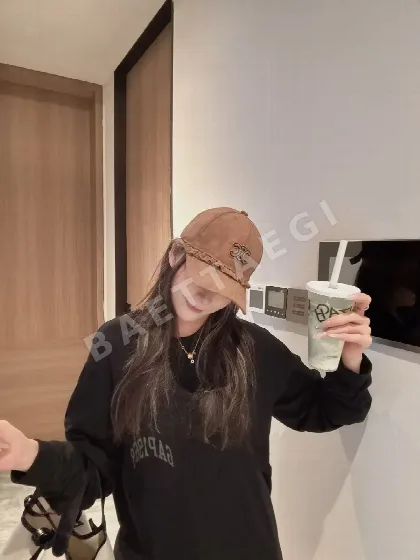 셀린느 스웨이드 베이스볼 캡 83980