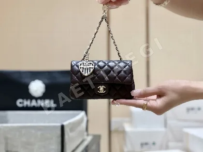 샤넬 키케이스 램스킨 ap4760  132479