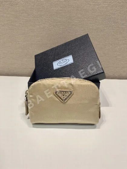프라다 리나일론 미니 클러치백 1NA339 67616