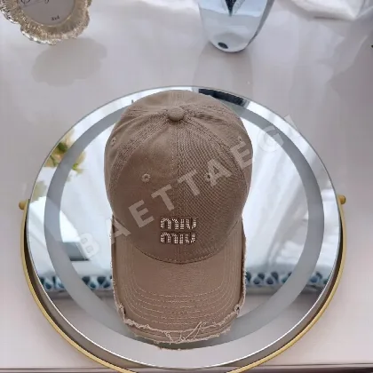 미우미우 모자 81052 Miu Miu Cap