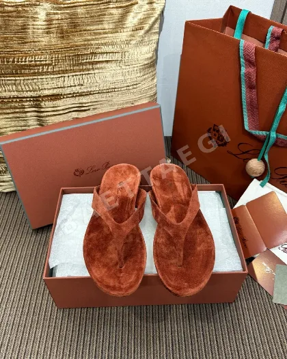 로로피아나 벨벳 비치 샌들 98263