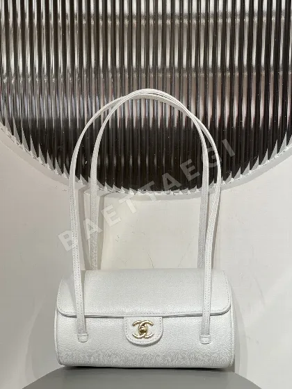 샤넬 지존 볼링백 스몰 원통백 미니 숄더백 블랙 AS6143 136440