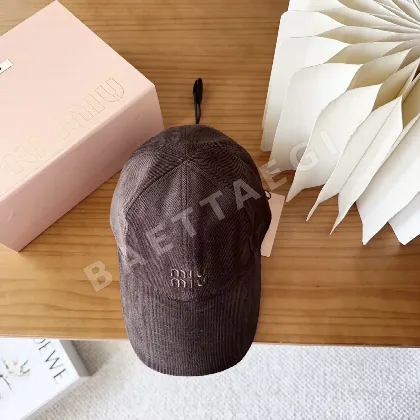 미우미우 모자 81372 Miu Miu Cap