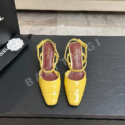 샤넬 더블 C 여성 로퍼 130554