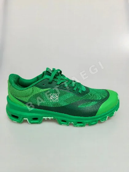 로에베 스포츠 러닝화 105866