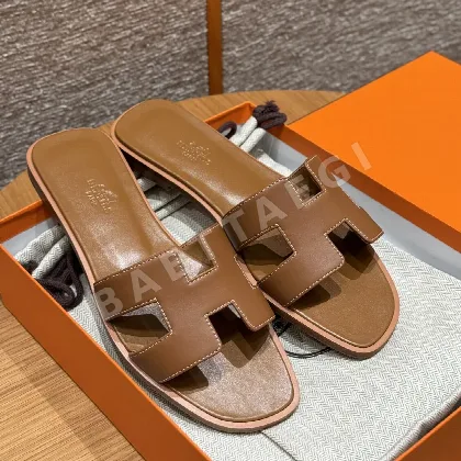 에르메스 오란 슬리퍼 117459