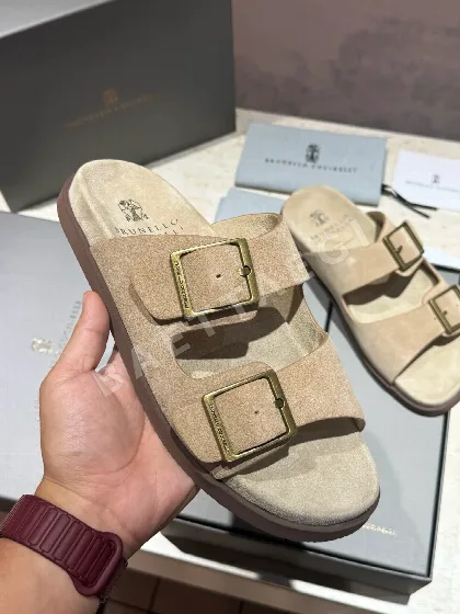 브루넬로쿠치넬리 남성 스웨이드 비치샌들 134557