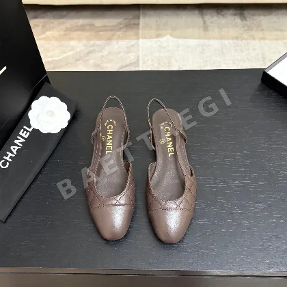 샤넬 클래식 슬링백 힐 151598