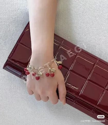 생로랑 앤티크 브론즈 골드 팔찌 65434