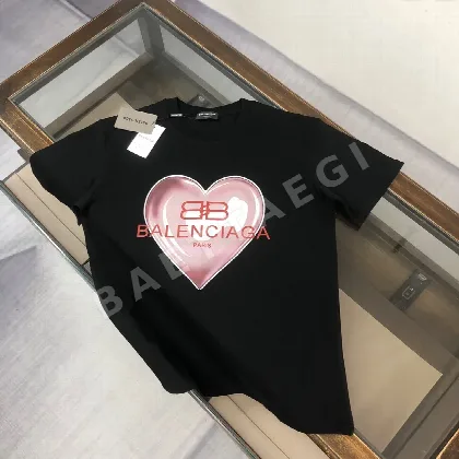 발렌시아가 여성 크루넥 반팔 티셔츠 88676