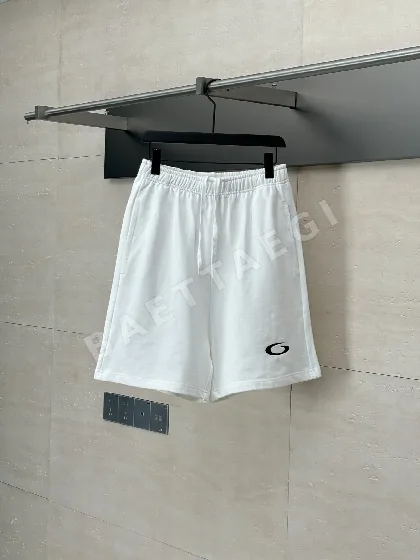 발렌시아가 원형 자수 코튼 반바지 남녀공용