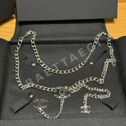 샤넬 더블 C 로고 에나멜 체인 벨트 177342
