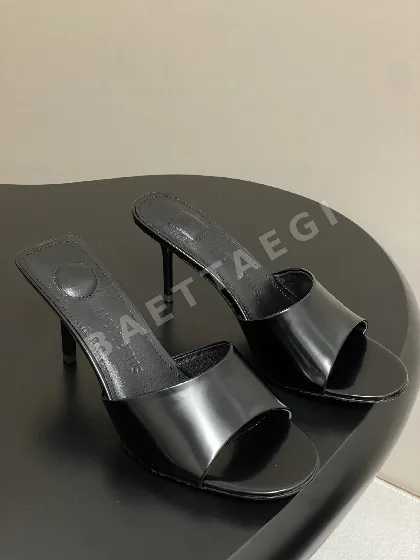 자크뮈스 스트랩 스틸레토 힐 샌들 85154