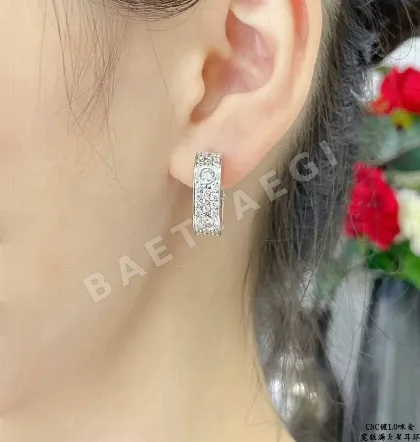 까르띠에 CNC 와이드 스타 귀걸이 59448