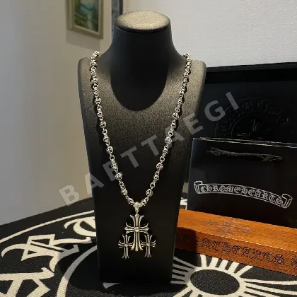 크롬하츠 크로스 플라워 스컬 문양 목걸이 125530