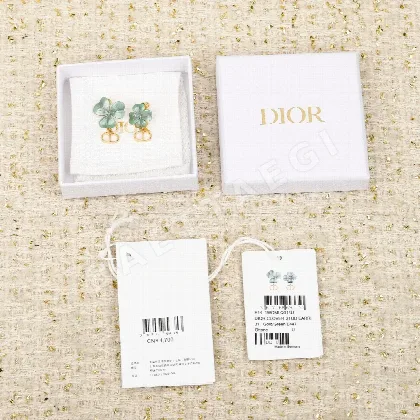 디올 트레포일 CD 귀걸이 60582