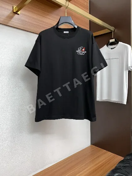 로에베 남성 반팔 48343