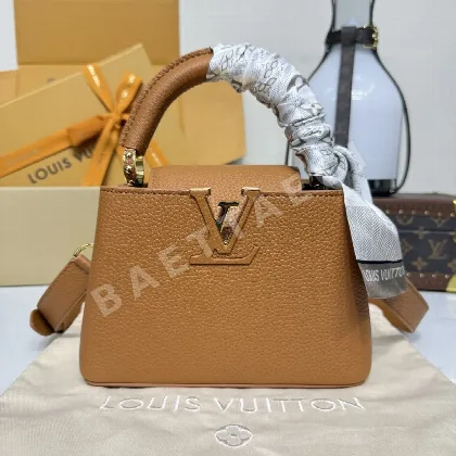 루이비통 카프신 미니 핸드백 M25089 109933