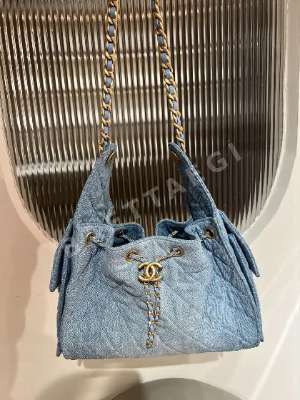 샤넬 데님 미니 숄더백 136256