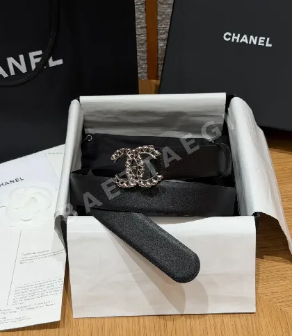 샤넬 클래식 더블 C 골드 버클 가죽 벨트 181139