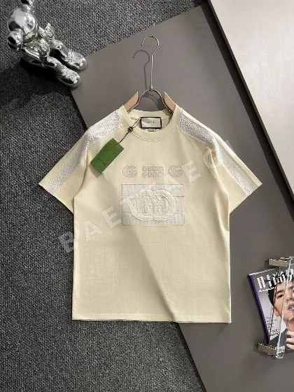 구찌 더블 G 자수 패치워크 남성 반팔 티셔츠 47607