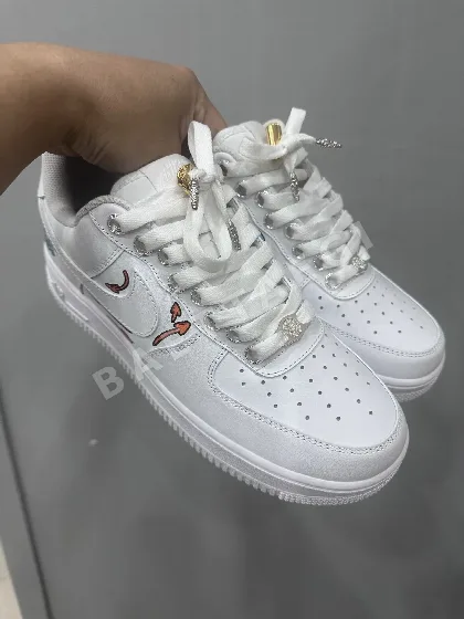 크롬하츠 핸드 페인트 에어포스 1 신발 107958