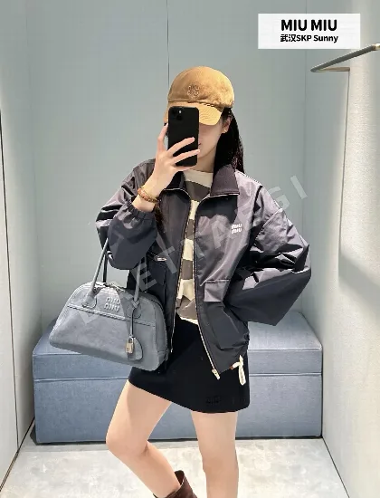 미우미우 네이비 워크웨어 나일론 자켓 101834