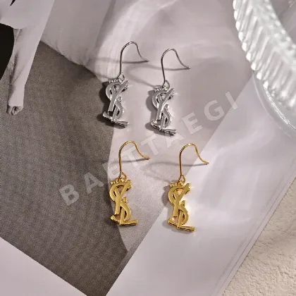 생로랑 황동 귀걸이 65565