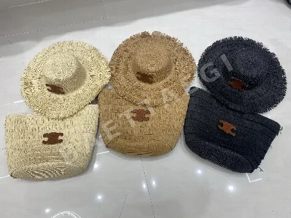 셀린느 모자 120243