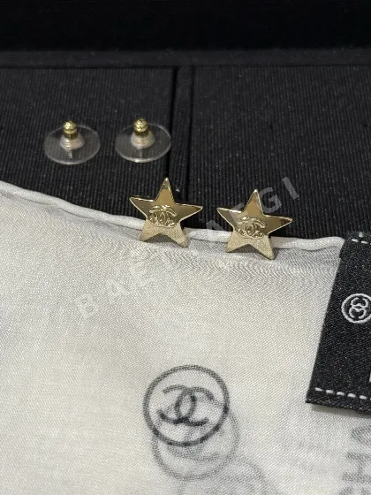 샤넬 더블 C 오각별 스몰 귀걸이 65871