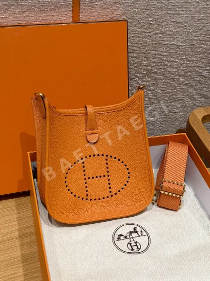 에르메스 에블린 오렌지 가죽 숄더백 144858