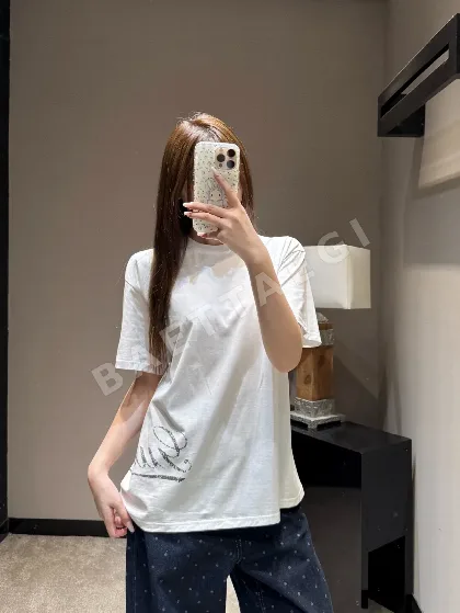 구찌 레터 프린트 반팔 티셔츠