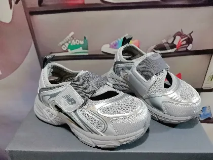 뉴발란스 K535 키즈 워터슈즈 105801