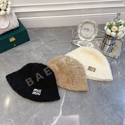 미우미우 울 버킷 햇 81141