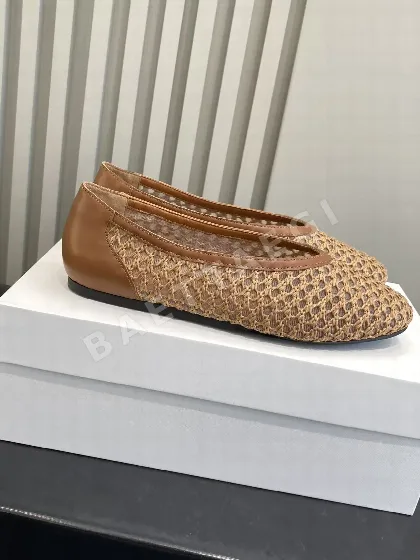 더로우 짜임망무늬 램스킨 로퍼 113580