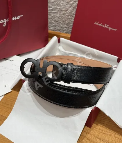 페레가모 간치니 양면 조절 가죽 벨트 179038