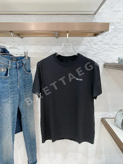 프라다 크루넥 반팔 티셔츠 남성용 127384