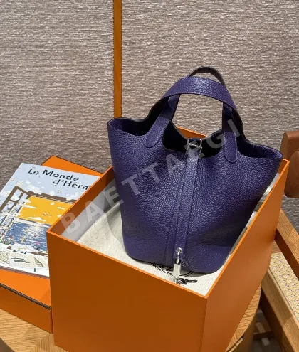 에르메스 피코탄 락 크레망스 가죽 가방 192863