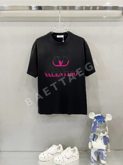 발렌티노 플로킹 로고 워시드 크루넥 반팔 티셔츠 87804