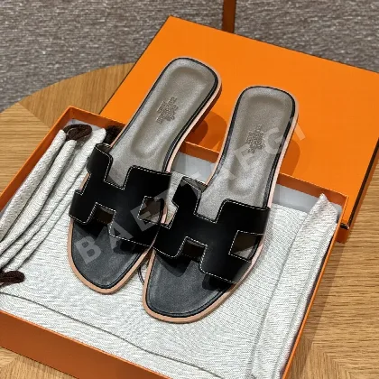 에르메스 오란 슬리퍼 117500