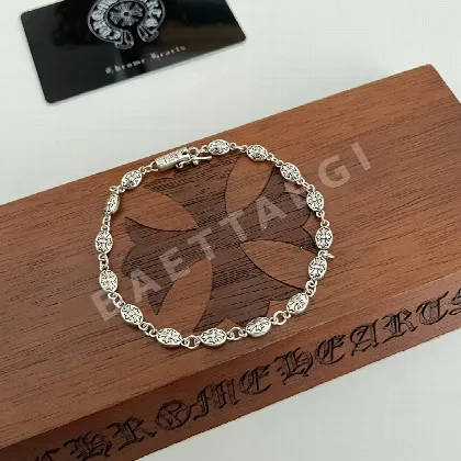 크롬하츠 크로스볼 엠보스 팔찌 127489