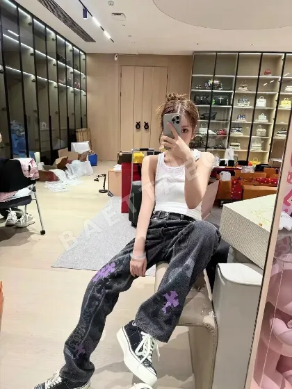 크롬하츠 블랙 에어브러시 로고 남성 진 107944