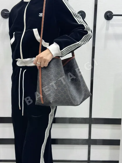 셀린느 소프트 쇼퍼 가방 86401