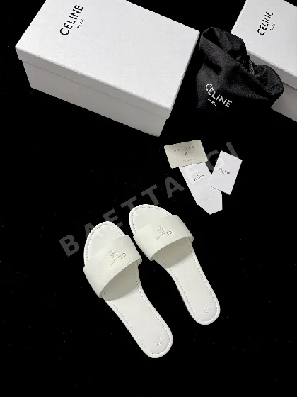 셀린느 스트랩 가죽 슬리퍼 8958