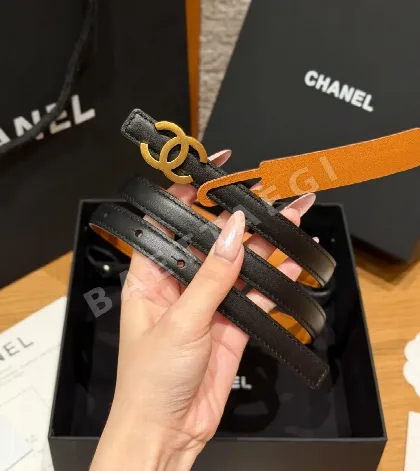 샤넬 더블 C 로고 양면 송아지가죽 벨트 176693