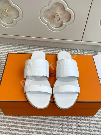 에르메스 모나 더블 스트랩 샌들 112874