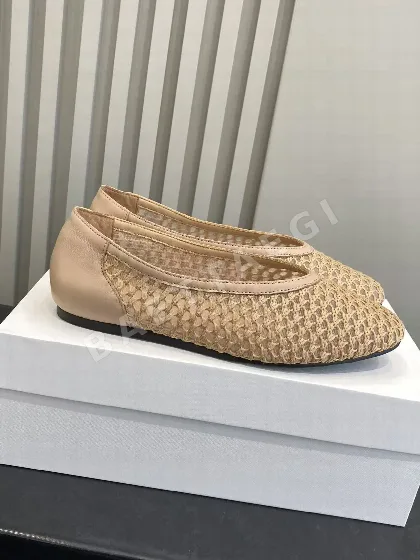 더로우 직조망 패턴 램스킨 혼합 가죽 로퍼 113581