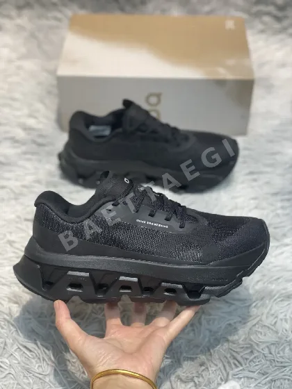 ON 클라우드 몬스터 3 경량 트레이닝화 102550
