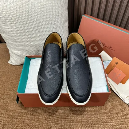 로로피아나 로퍼 블랙 가죽 187431